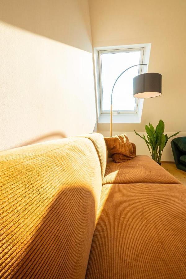 Orestaliving - Penthouse In 2Nd District With View Viena Exterior foto